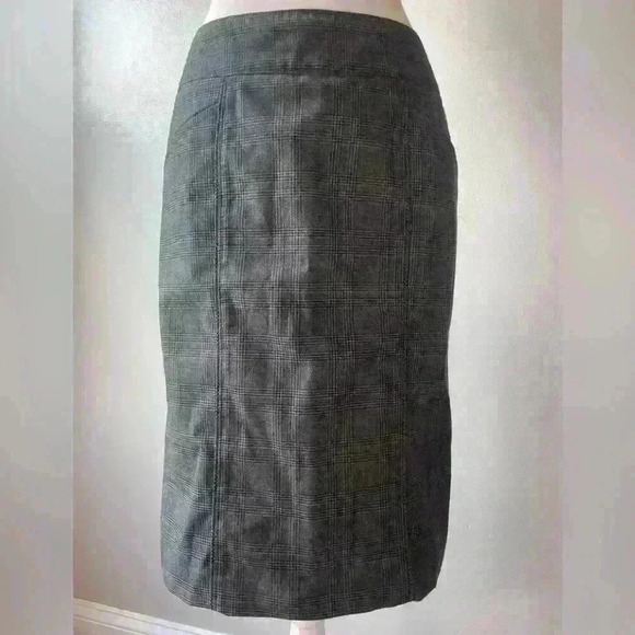 Gray Plaid Mossimo Pencil Skirt Size 6 - Picture 2 of 5
